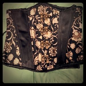 Corset!